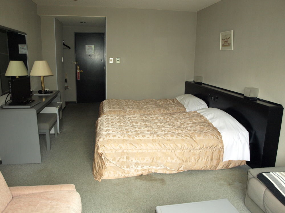 Hotel Silk Inn Madarao Iiyama Exterior foto